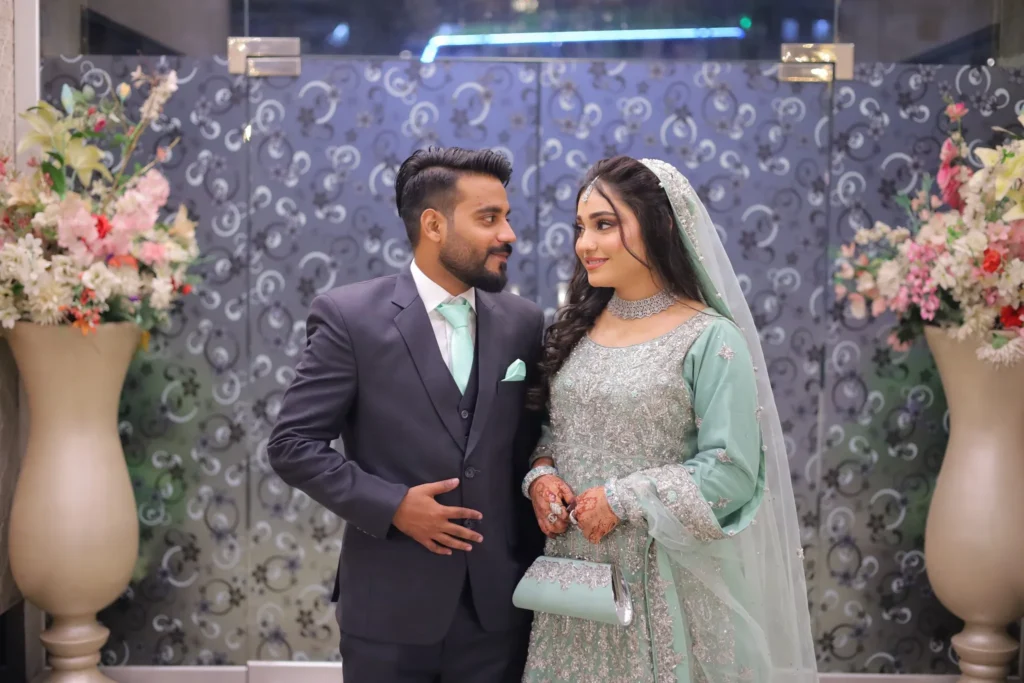 best-engagement-photographer-in-karachi