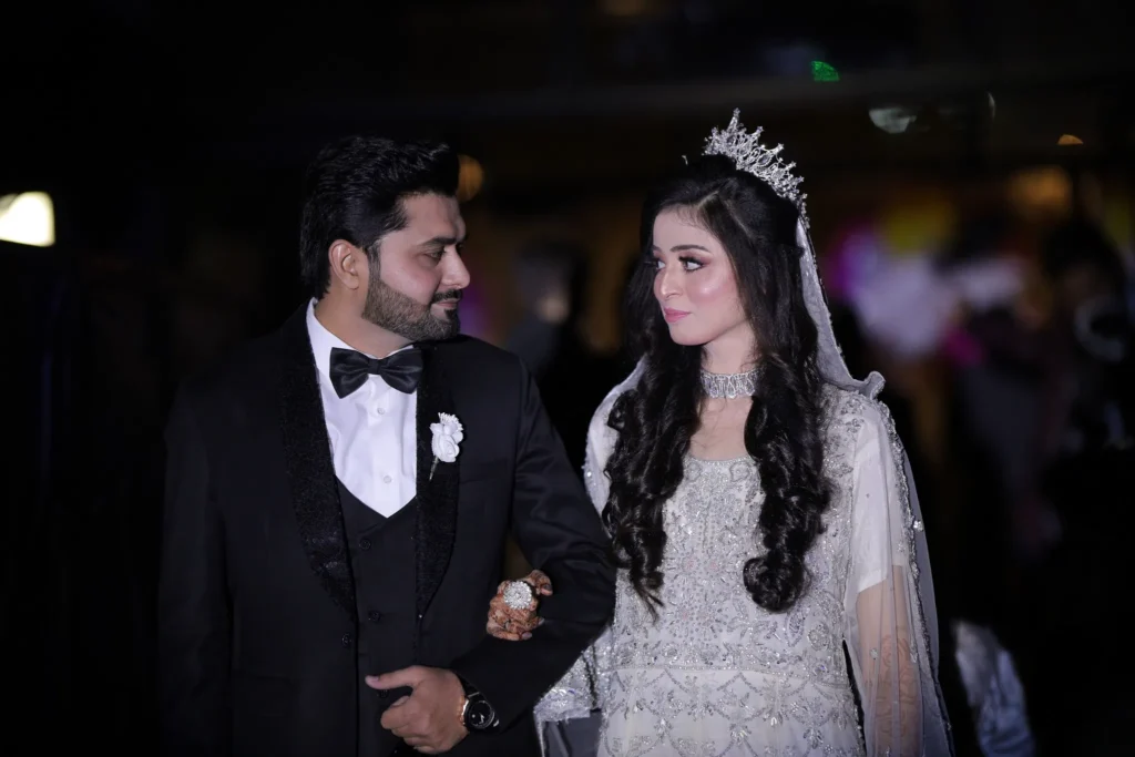 best-engagement-photographer-in-karachi